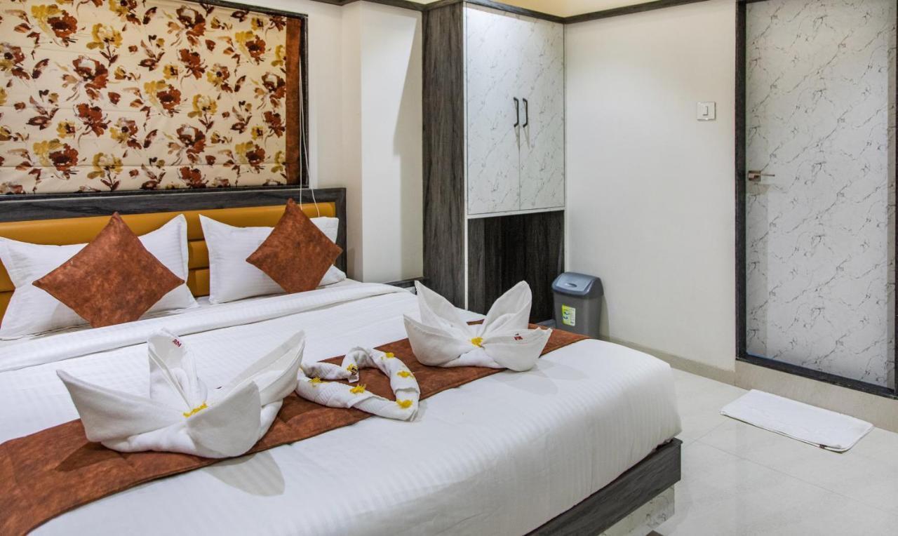 Hotel Megh Residency Navi Mumbai Exterior foto